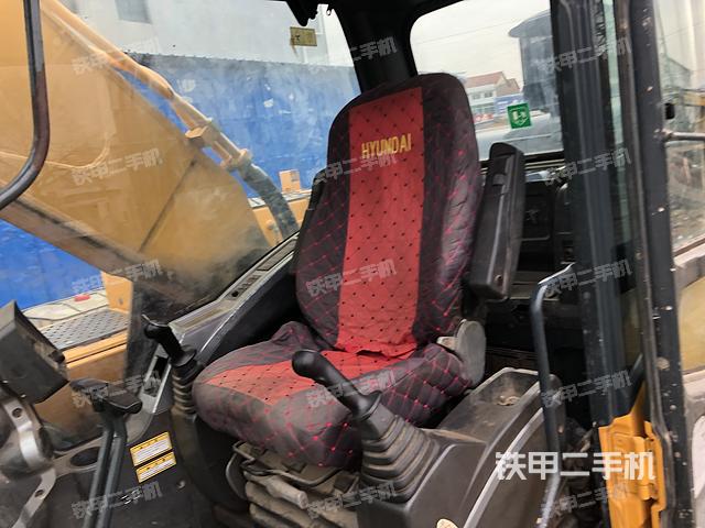 驾驶室整体（整机外观）