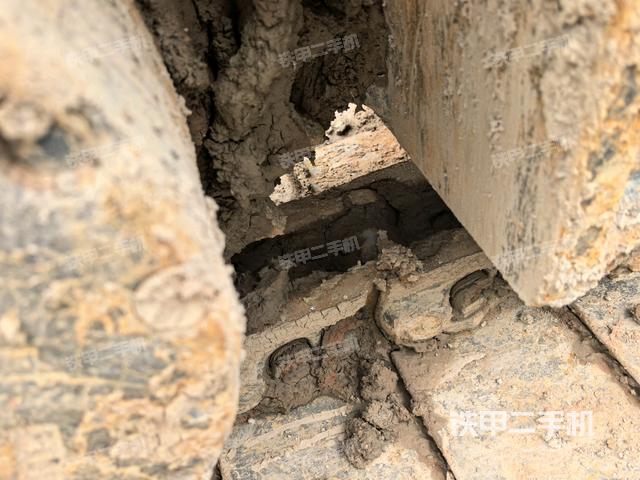 右側履帶整體（行走機構）