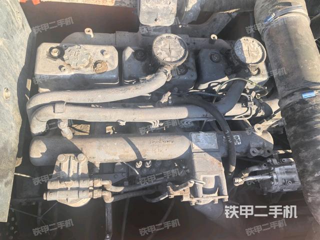 發(fā)動(dòng)機(jī)整體俯視（整機(jī)外觀）