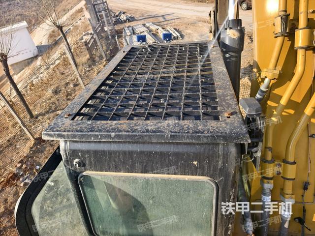 駕駛室頂部俯視（上車部件）