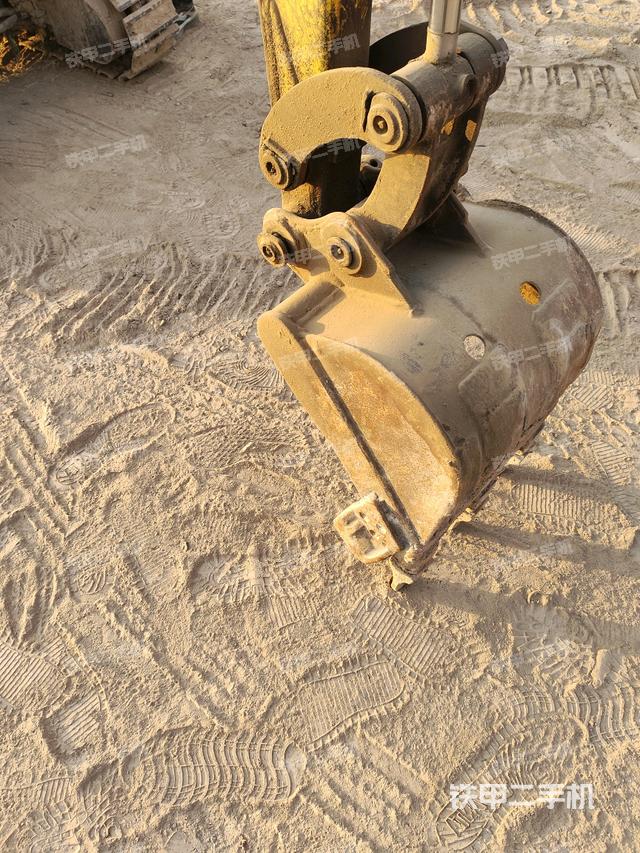 鏟斗45度（工作和回轉(zhuǎn)裝置）