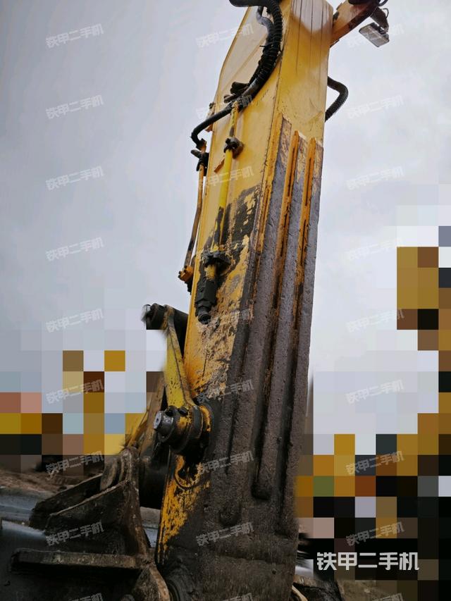 小臂整體左后（工作和回轉(zhuǎn)裝置）