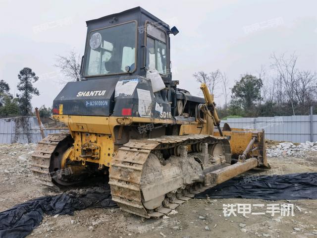 右后45°（推土機(jī)整車外觀）