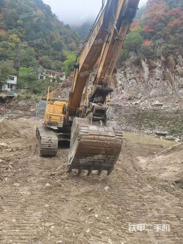整机右后45°（整机外观）