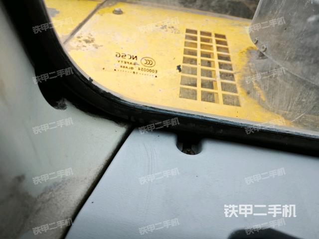 后窗玻璃角標(biāo)（駕駛室部分）