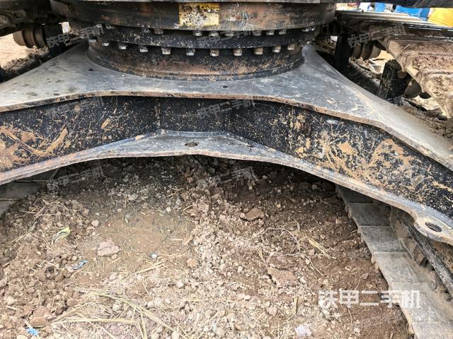 大臂根部?斜視（工作和回轉(zhuǎn)裝置）