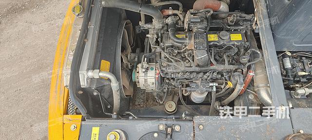 发动机整体俯视（整机外观）