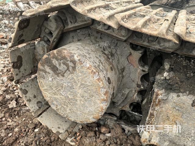 右導(dǎo)向輪（行走機(jī)構(gòu)）