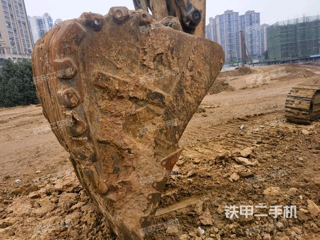 鏟斗45度（工作和回轉(zhuǎn)裝置）