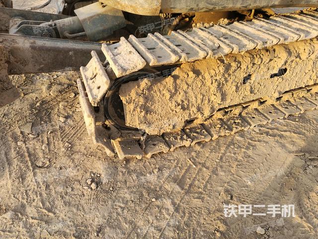 左側(cè)行走馬達(dá)蓋板（行走機(jī)構(gòu)）