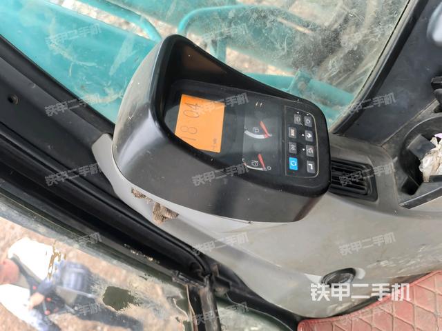 右側(cè)玻璃角標(biāo)（駕駛室部分）