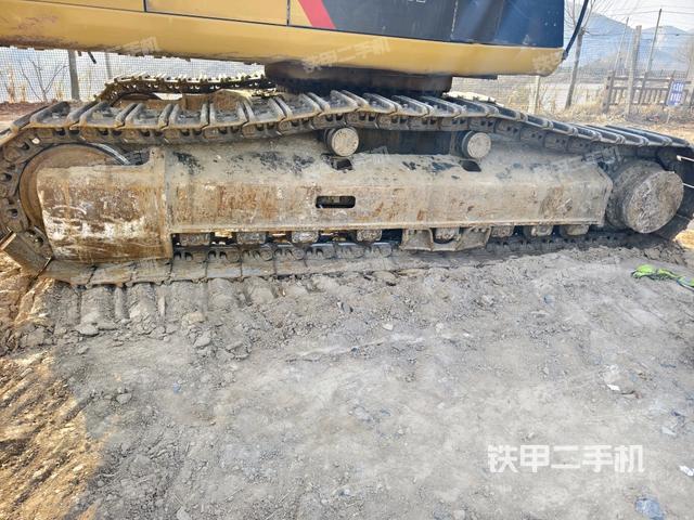 左導(dǎo)向輪（行走機(jī)構(gòu)）