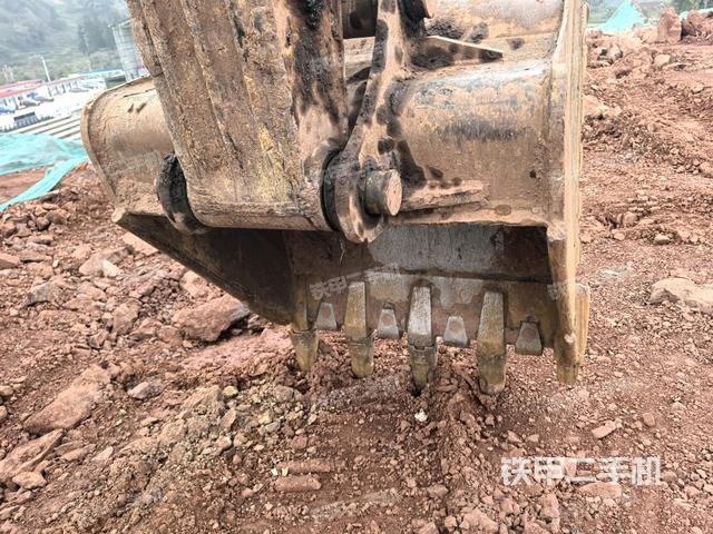 大臂整體?右側(cè)(工作和回轉(zhuǎn)裝置) 大臂整體?右側(cè)(工作和回轉(zhuǎn)裝置)