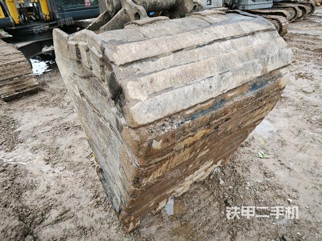 鏟斗45度（工作和回轉(zhuǎn)裝置）