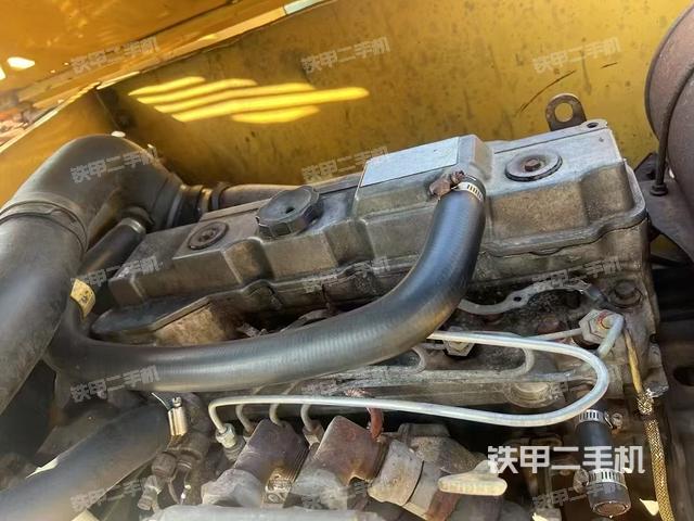 發(fā)動機(jī)整體俯視(整機(jī)外觀) 發(fā)動機(jī)整體俯視(整機(jī)外觀)