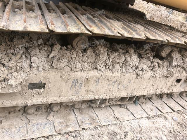 左側(cè)行走馬達蓋板（行走機構(gòu)）