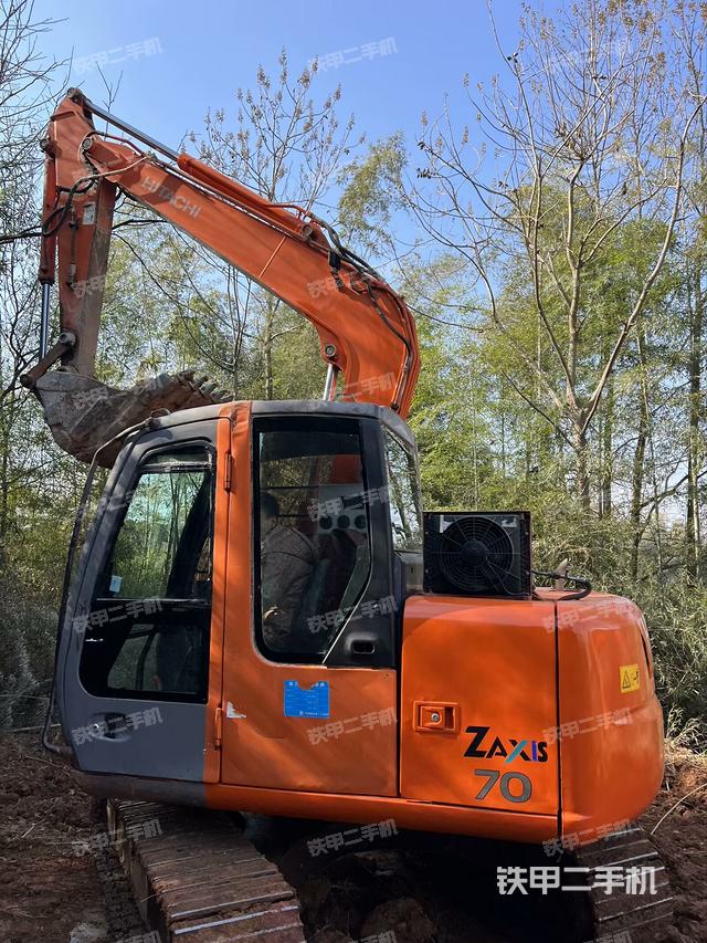 整機(jī)右后45°（整機(jī)外觀(guān)）