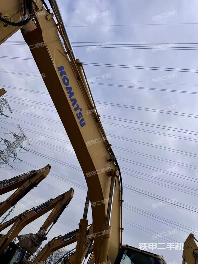 大臂整體?右側(cè)（工作和回轉(zhuǎn)裝置）