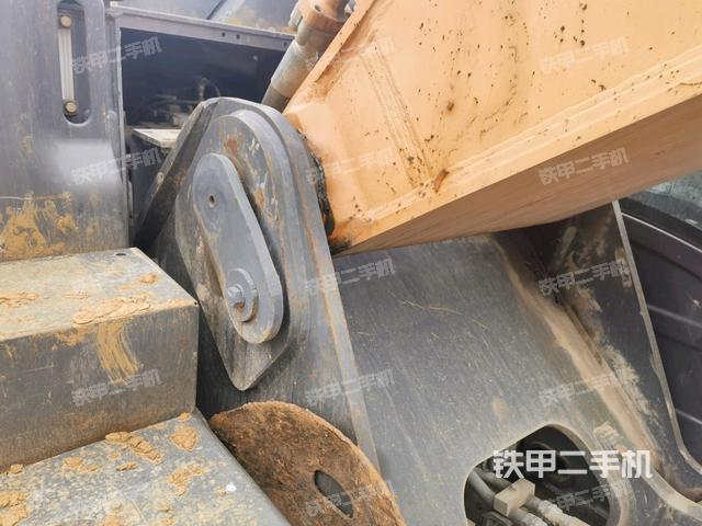 大臂根部?斜視（工作和回轉(zhuǎn)裝置）