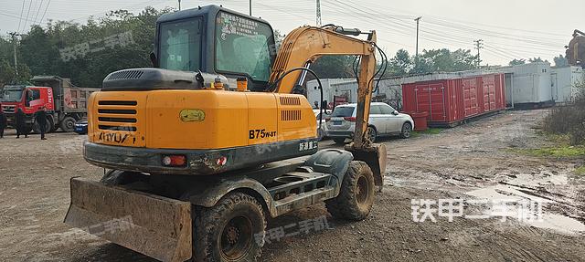 整機(jī)右后45°(整機(jī)外觀) 整機(jī)右后45°(整機(jī)外觀)