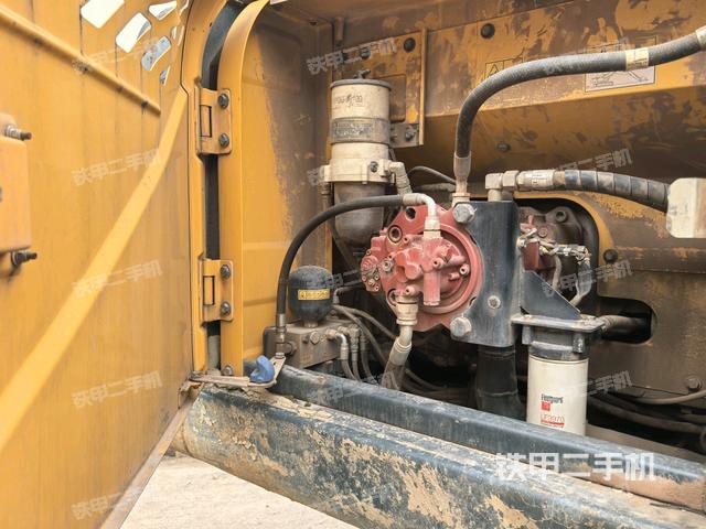 液壓泵室（大件艙室）