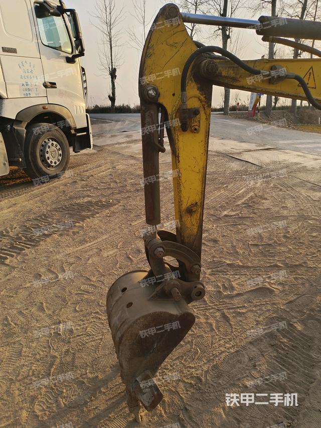 鏟斗右后整體（工作和回轉(zhuǎn)裝置）