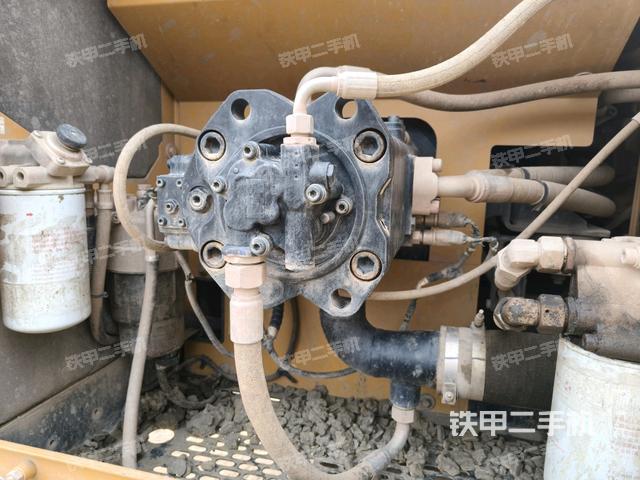 液壓泵室(大件艙室) 液壓泵室(大件艙室)