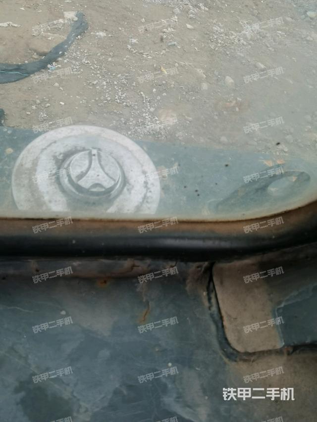 玻璃角標(biāo)（推土機(jī)駕駛室）