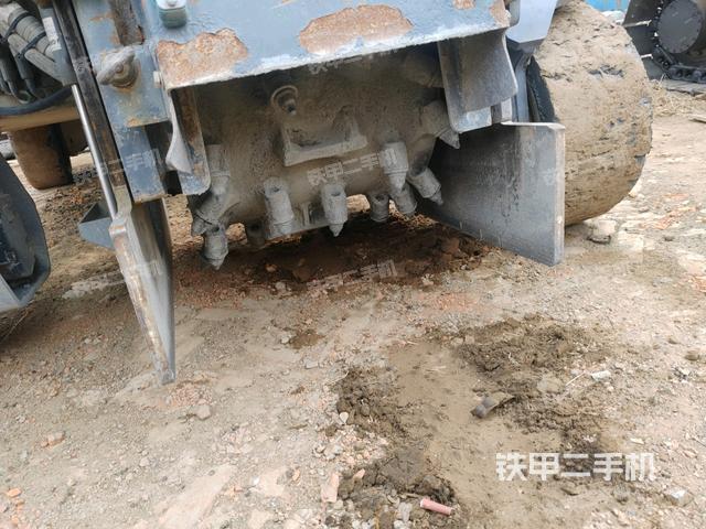 工作裝置2（工作裝置）