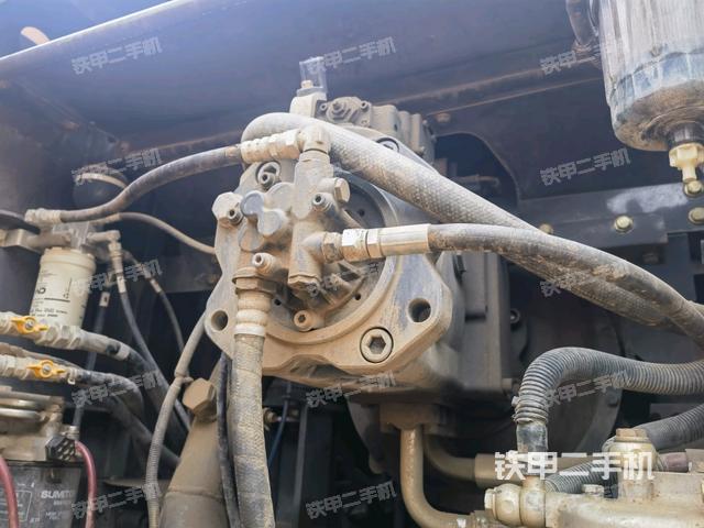 液壓泵室（大件艙室）