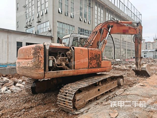 右后45(整機(jī)外觀) 右后45(整機(jī)外觀)