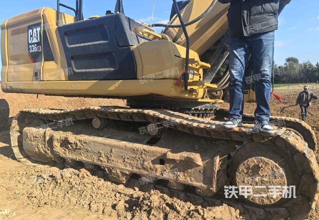 整機(jī)右后45°（整機(jī)外觀）