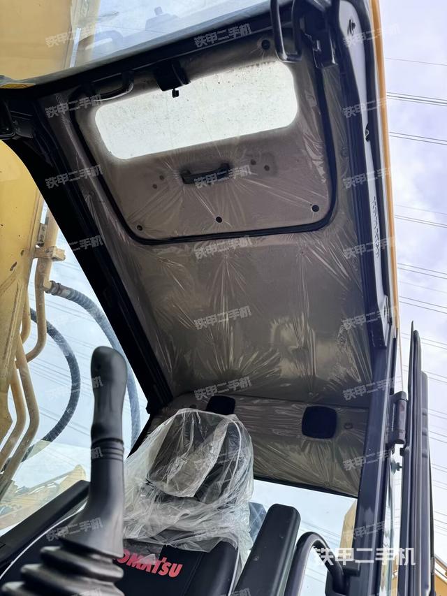 座椅后部（駕駛室部分）