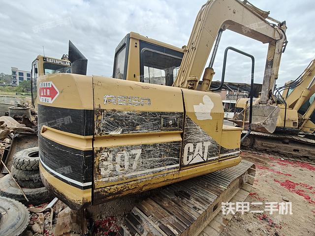 整機右后45°(整機外觀) 整機右后45°(整機外觀)