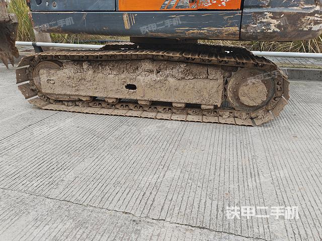 单侧履带整体（整机外观）