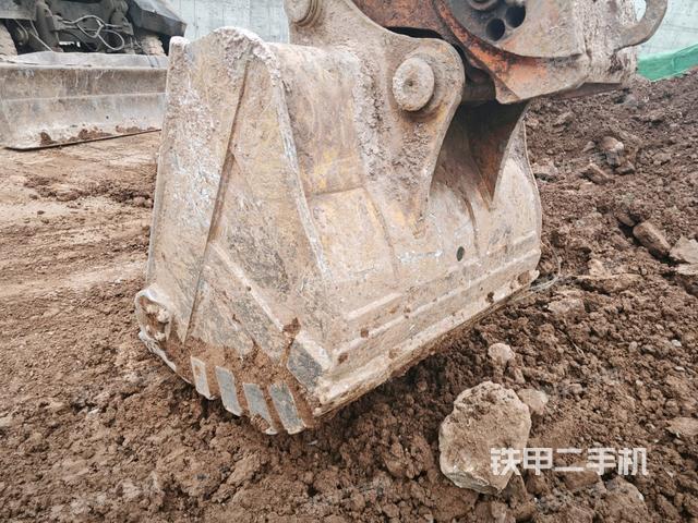 鏟斗45度（工作和回轉(zhuǎn)裝置）