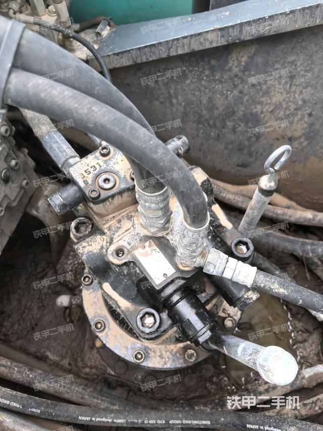 回轉(zhuǎn)馬達(dá)（上車(chē)部件）