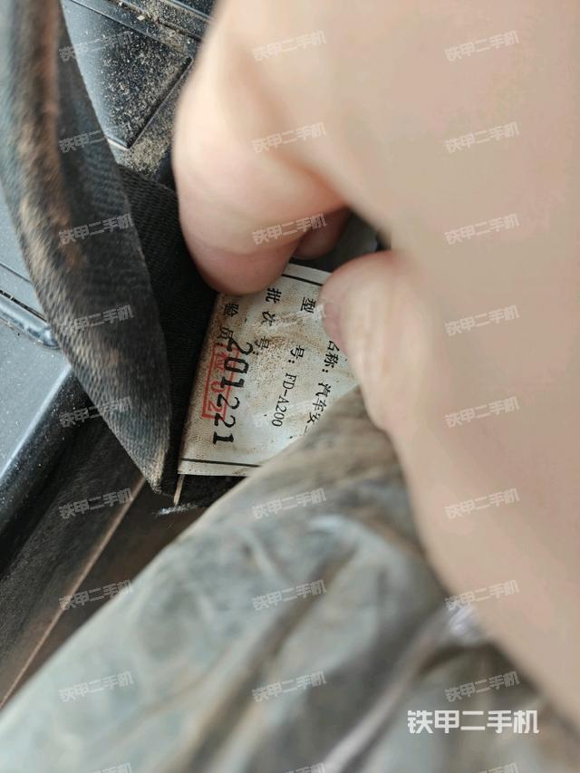 座椅后部（駕駛室部分）