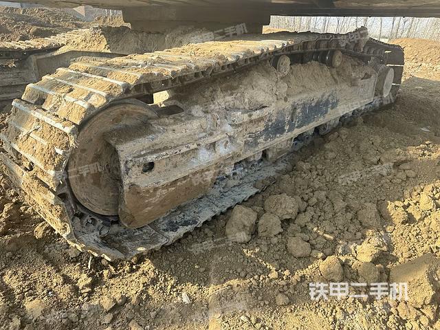 單側履帶整體(整機外觀) 單側履帶整體(整機外觀)