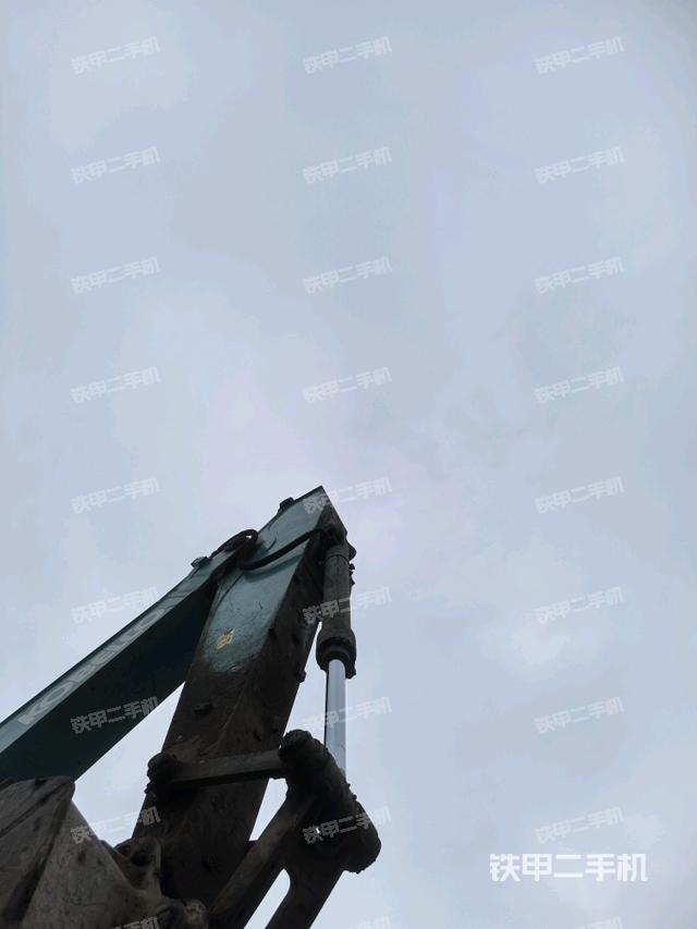 小臂整體左后（工作和回轉(zhuǎn)裝置）