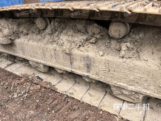 左側(cè)行走馬達(dá)蓋板（行走機(jī)構(gòu)）