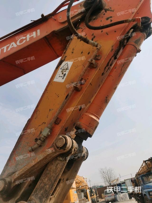 大臂根部?斜視（工作和回轉(zhuǎn)裝置）