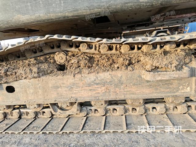 左托鏈輪和鏈筋(行走機(jī)構(gòu)) 左托鏈輪和鏈筋(行走機(jī)構(gòu))