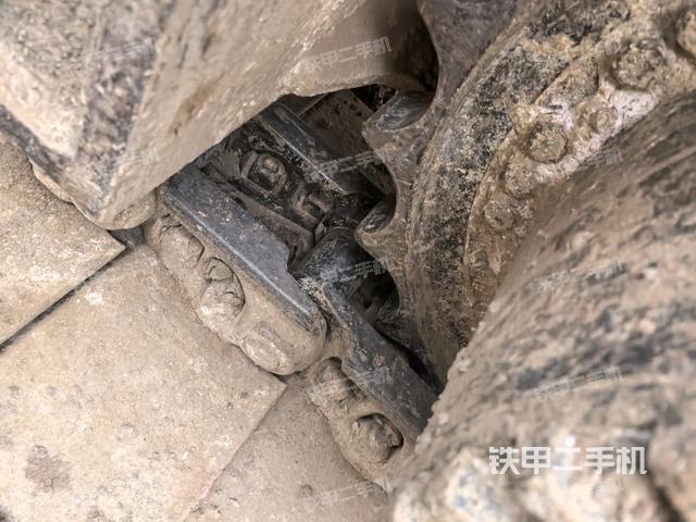 右導(dǎo)向輪（行走機(jī)構(gòu)）