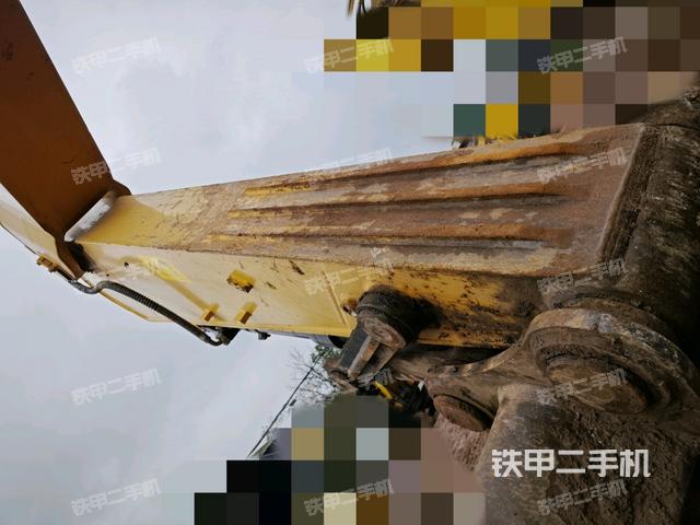 小臂整體左后(工作和回轉(zhuǎn)裝置) 小臂整體左后(工作和回轉(zhuǎn)裝置)