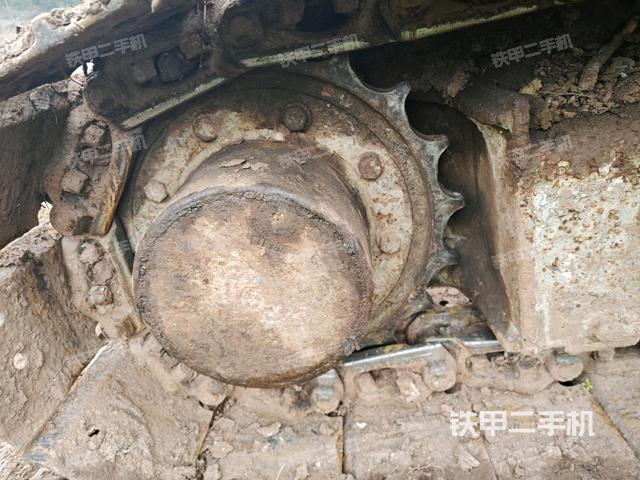 右驅(qū)動(dòng)輪(行走機(jī)構(gòu)) 右驅(qū)動(dòng)輪(行走機(jī)構(gòu))