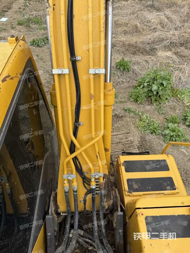 小臂整體右前（工作和回轉(zhuǎn)裝置）