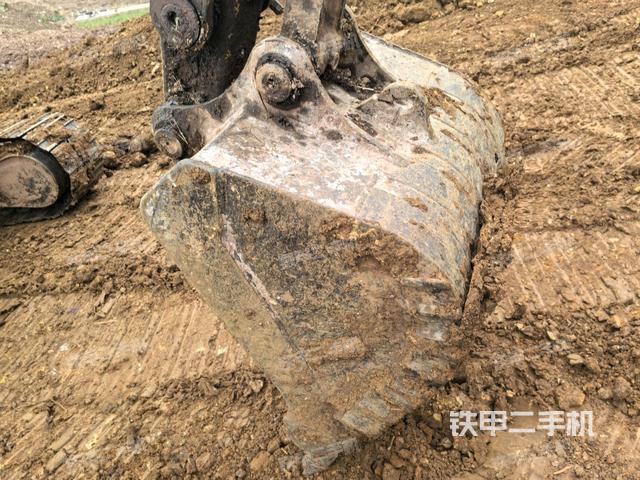 鏟斗45度（工作和回轉(zhuǎn)裝置）