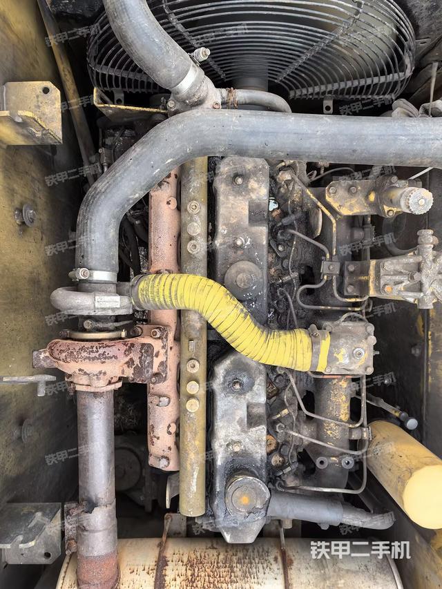 发动机整体俯视（整机外观）