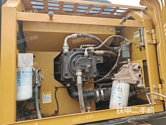 散熱器正面（大件艙室）